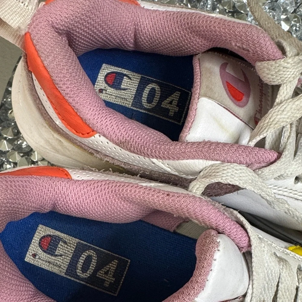 Champion leather suede